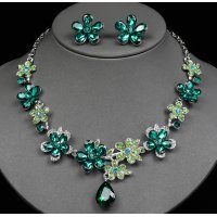 SET670 - Retro Crystal Drop Necklace Set